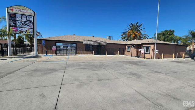 306 Roberts Lane, Bakersfield, CA 93308
