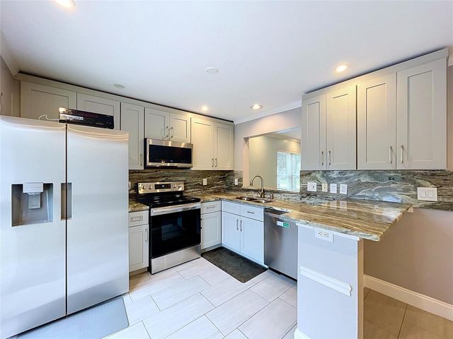 5003 PRAIRIE VIEW WAY, Wesley Chapel, FL 33545