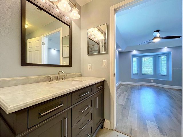 5003 PRAIRIE VIEW WAY, Wesley Chapel, FL 33545