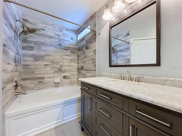 5003 PRAIRIE VIEW WAY, Wesley Chapel, FL 33545
