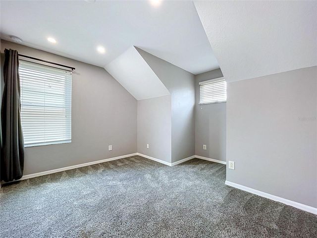 5003 PRAIRIE VIEW WAY, Wesley Chapel, FL 33545