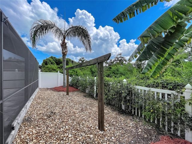 5003 PRAIRIE VIEW WAY, Wesley Chapel, FL 33545