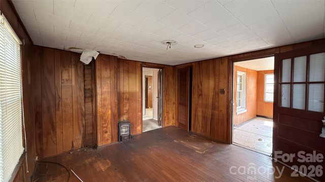 1717 Shelby Road, Kings Mountain, NC 28086