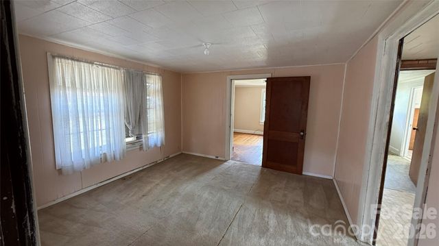 1717 Shelby Road, Kings Mountain, NC 28086