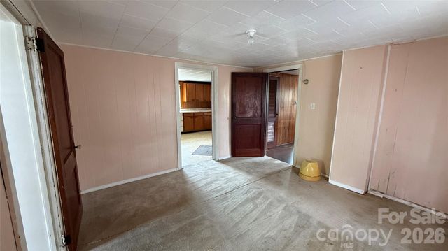 1717 Shelby Road, Kings Mountain, NC 28086