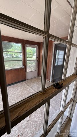 1717 Shelby Road, Kings Mountain, NC 28086