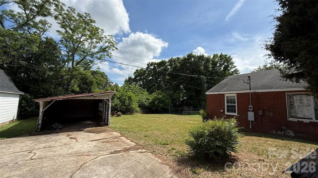 1717 Shelby Road, Kings Mountain, NC 28086
