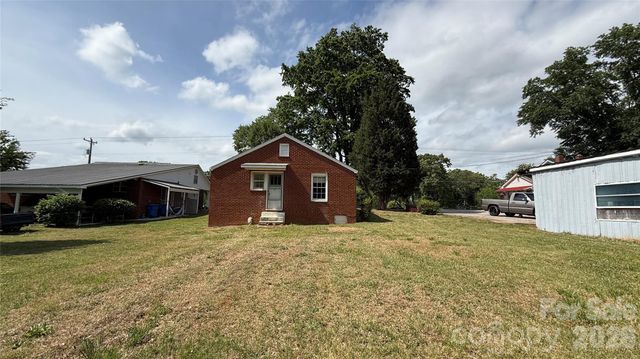 1717 Shelby Road, Kings Mountain, NC 28086
