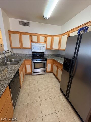 2110 Los Feliz Street 1008, Las Vegas, NV 89156