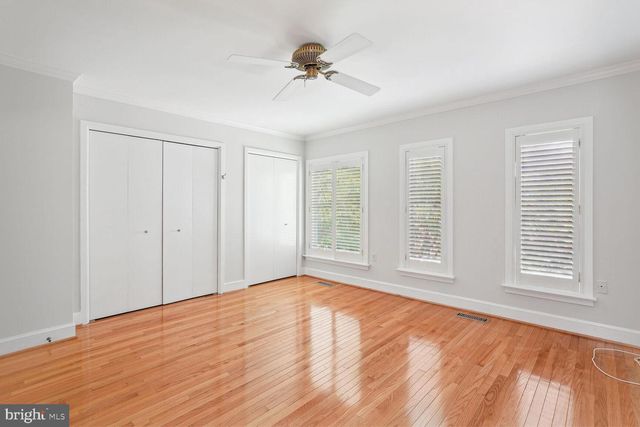 4375 EMBASSY PARK DR NW, Washington, DC 20016