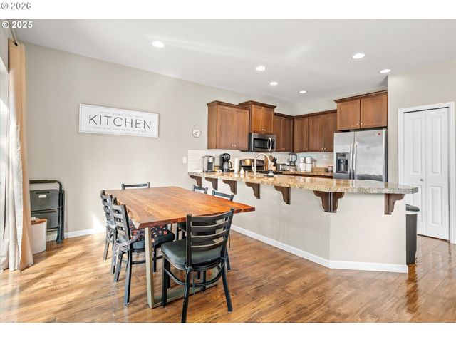 12318 Ne 109TH Way, Vancouver, WA 98682