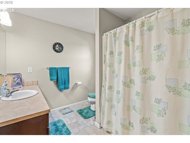 12318 Ne 109TH Way, Vancouver, WA 98682