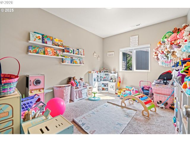 12318 Ne 109TH Way, Vancouver, WA 98682