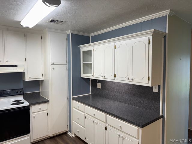 220 RADBURN Way, Prattville, AL 36066