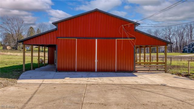 1065 Etter Road, Mogadore, OH 44260