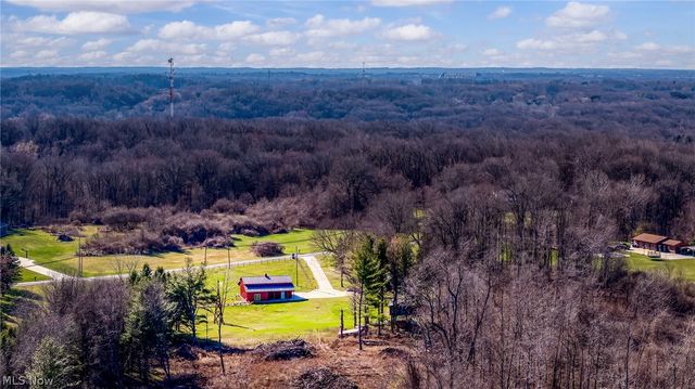 1065 Etter Road, Mogadore, OH 44260