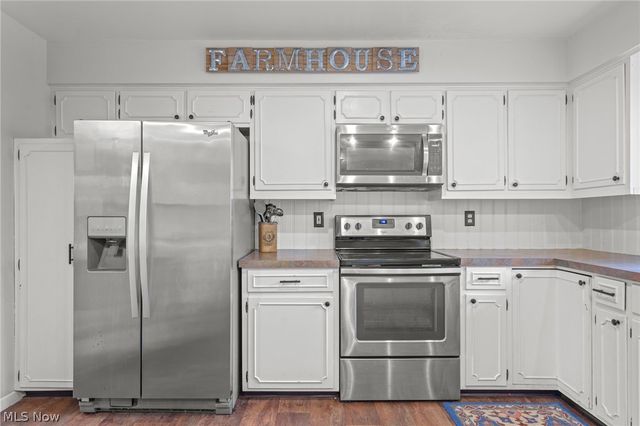 1065 Etter Road, Mogadore, OH 44260