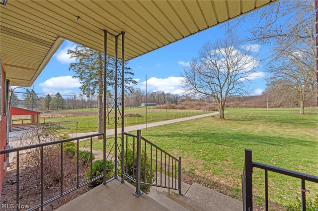 1065 Etter Road, Mogadore, OH 44260