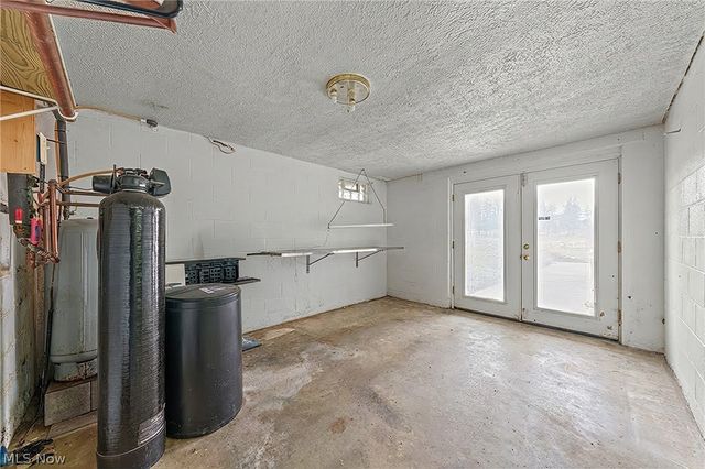 1065 Etter Road, Mogadore, OH 44260