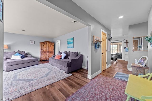 1065 Etter Road, Mogadore, OH 44260