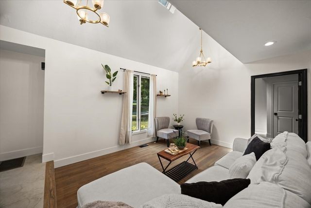 46 Old Powder House Road, Lakeville, MA 02347