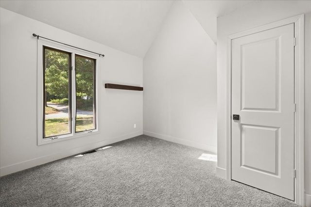 46 Old Powder House Road, Lakeville, MA 02347