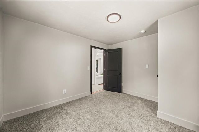46 Old Powder House Road, Lakeville, MA 02347