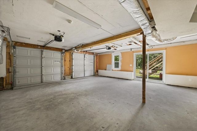 46 Old Powder House Road, Lakeville, MA 02347