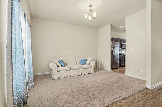 325 Horizon Trace, Loganville, GA 30052