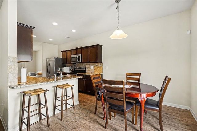 325 Horizon Trace, Loganville, GA 30052