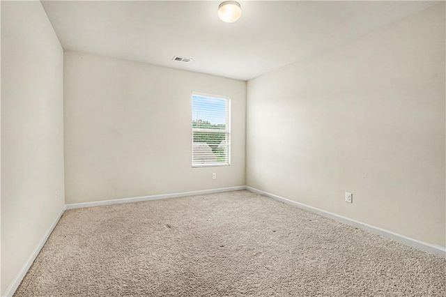 325 Horizon Trace, Loganville, GA 30052