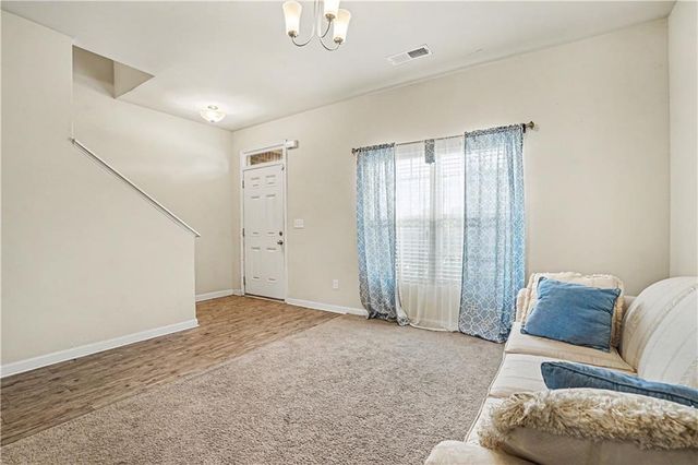 325 Horizon Trace, Loganville, GA 30052