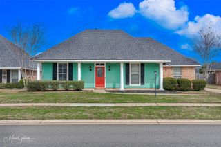 3303 Colonial Drive, Bossier City, LA 71111