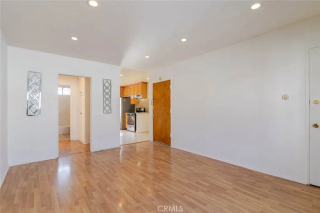 1128 N Edgemont Street 6, Los Angeles, CA 90029