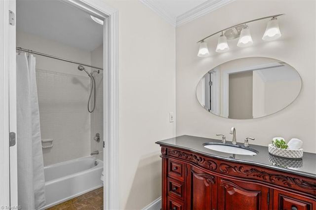 905 McDowell Drive, Greensboro, NC 27408