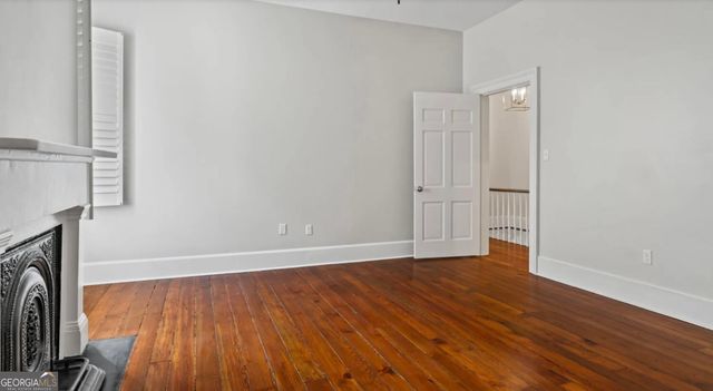 204 E Liberty Street, Savannah, GA 31401