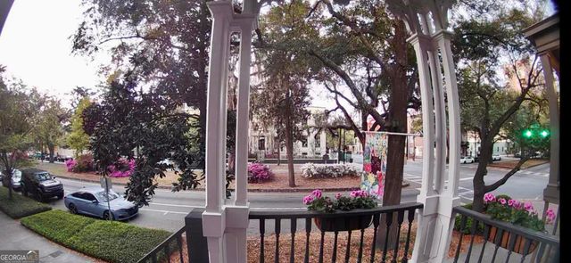 204 E Liberty Street, Savannah, GA 31401