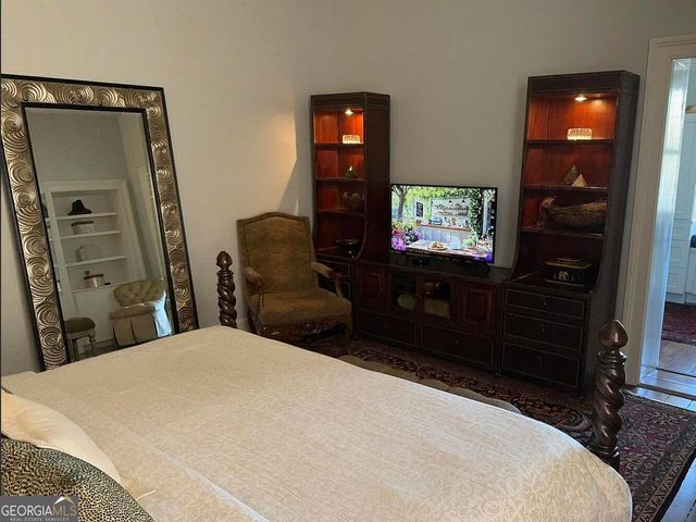 204 E Liberty Street, Savannah, GA 31401