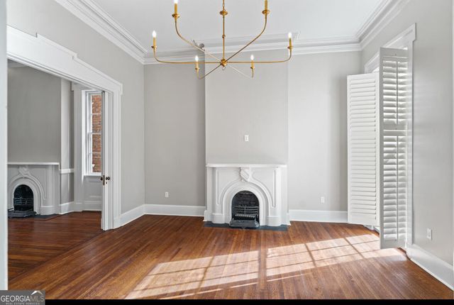 204 E Liberty Street, Savannah, GA 31401