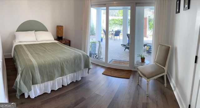 204 E Liberty Street, Savannah, GA 31401