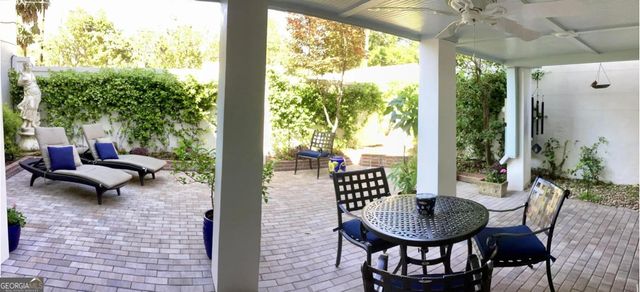 204 E Liberty Street, Savannah, GA 31401