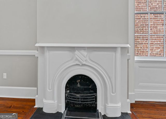 204 E Liberty Street, Savannah, GA 31401