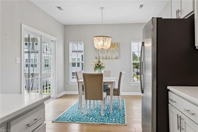 115 Mizzen Quarter LOOP, Yorktown, VA 23693