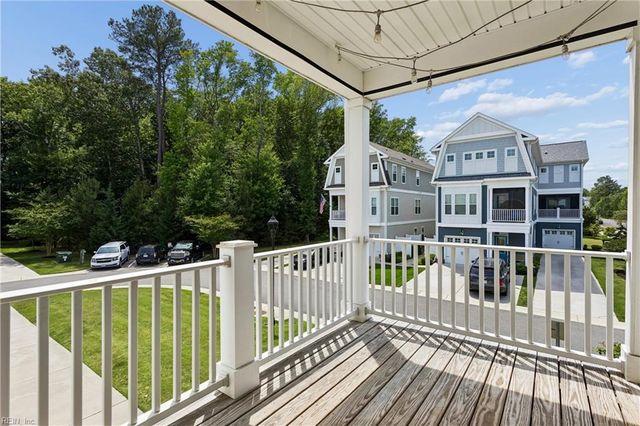 115 Mizzen Quarter LOOP, Yorktown, VA 23693