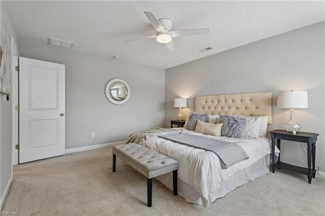 115 Mizzen Quarter LOOP, Yorktown, VA 23693