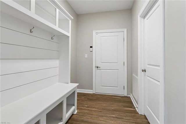115 Mizzen Quarter LOOP, Yorktown, VA 23693