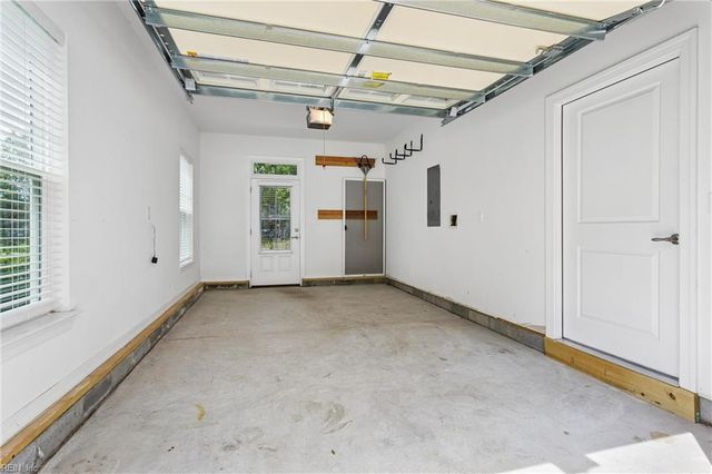 115 Mizzen Quarter LOOP, Yorktown, VA 23693