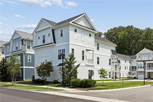115 Mizzen Quarter LOOP, Yorktown, VA 23693