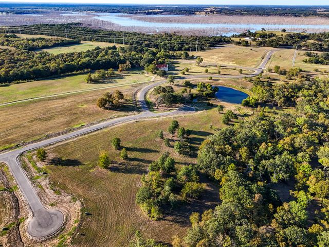 680 Bois d'Arc Lane, Dodd City, TX 75438