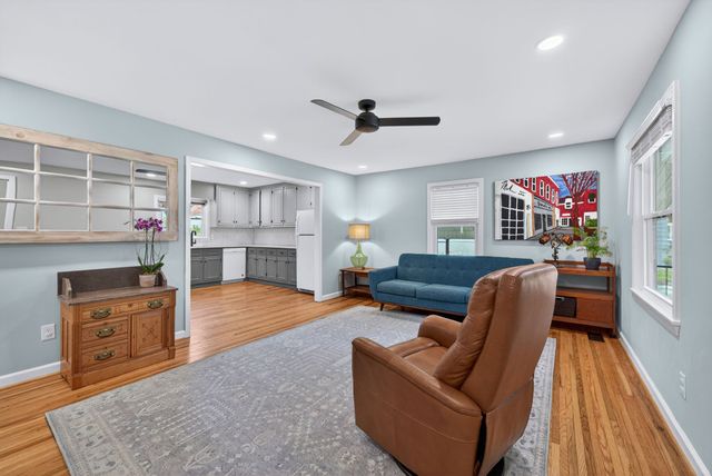 207 2nd Ave, Columbia, TN 38401